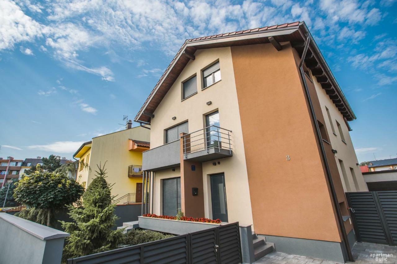 דירות וואראז'דין Apartman*** מראה חיצוני תמונה